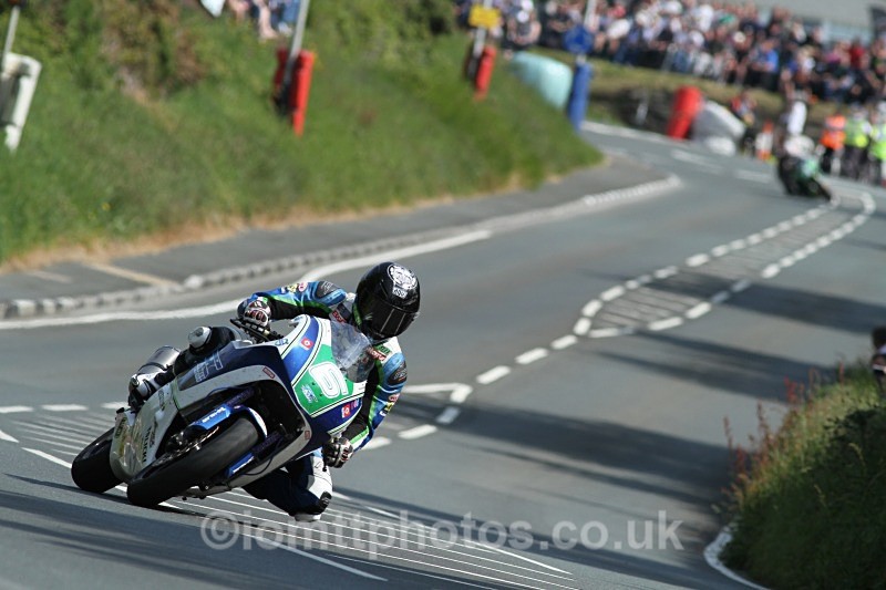 Ryan Farquhar - Bennetts.co.uk Lightweight TT