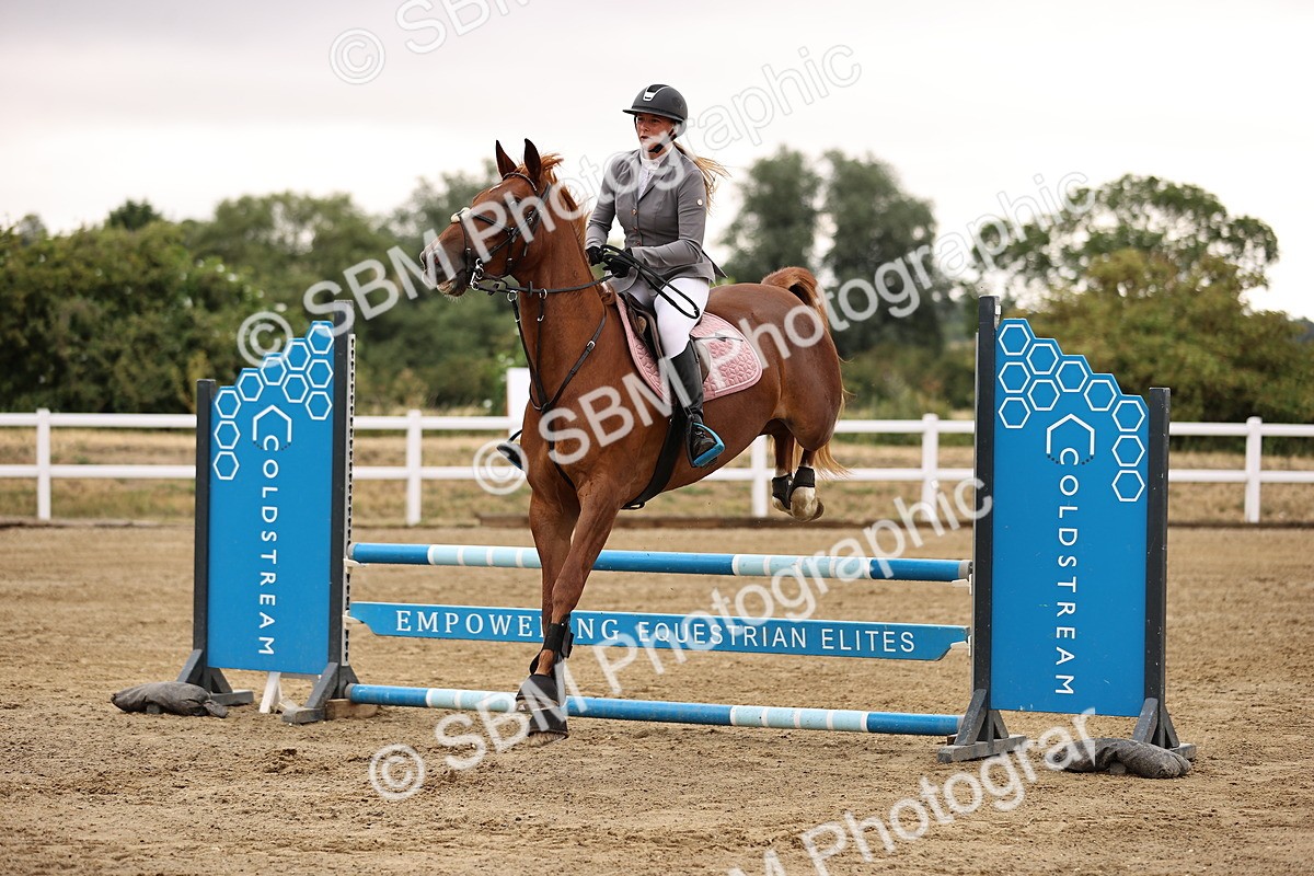 SBM_024343 - Class 8 - Clear Round