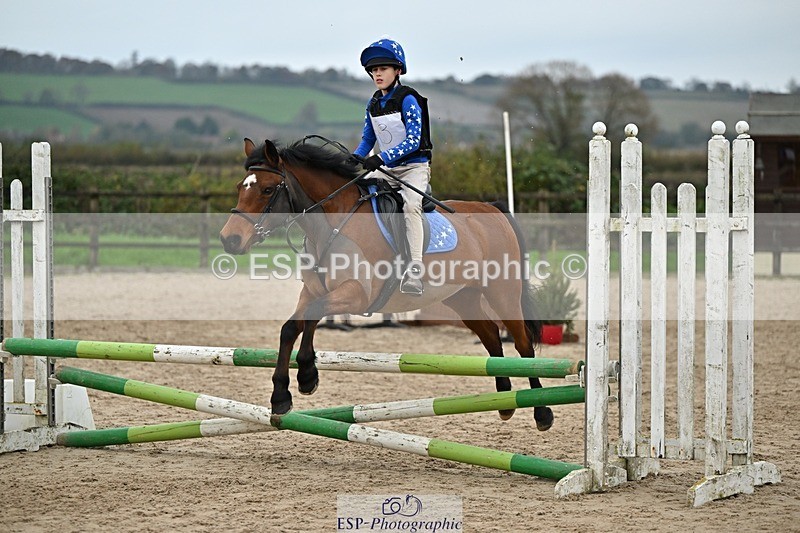 241110-150643-01203 - 70-75cm Arena Eventing