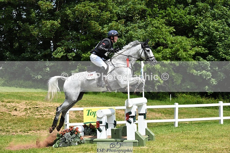 230528-130732-17026 - 428-SWALLOW_SPRINGS-Oliver_Townend-XC