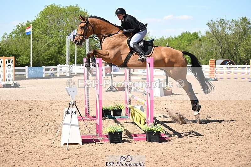 250510-144733-11822 - Cls 23 1.05m Amateur Quali
