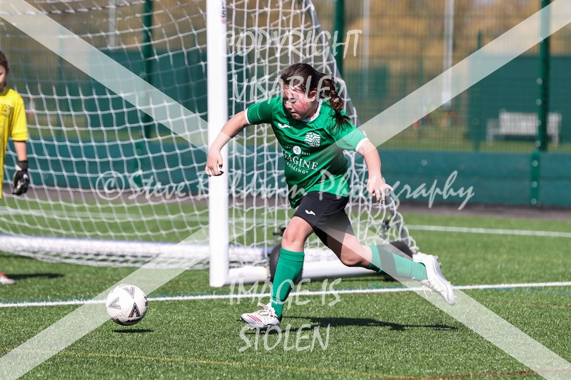 1DX30408 - 2026-03-21 FC Abbey Meads U9 Purple Girls V Stratton Juniors FC U9 Pheonix Girls