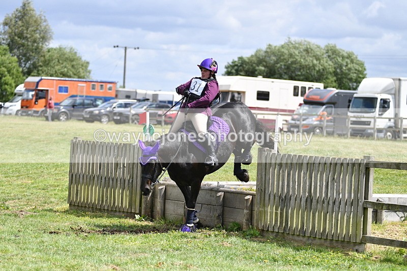 WJ5_3242 - Class 4 60cm