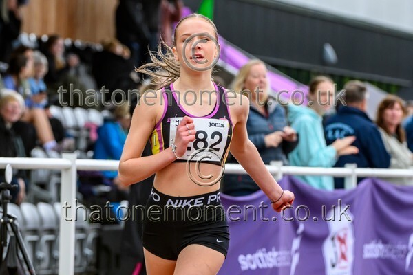 ComMast25-929171 - Track Female Set One