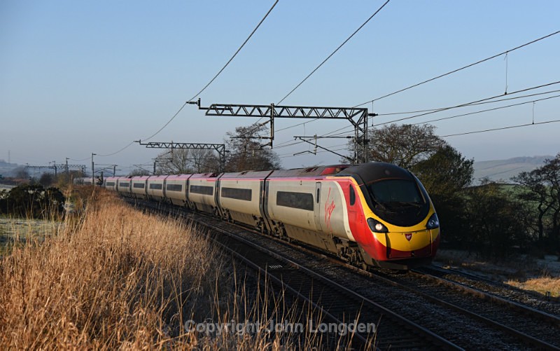 JL - 28.12.12 390123 9S44 06.43 Euston - Edinburgh, Beckhouses - West Coast Main Line (north to south)