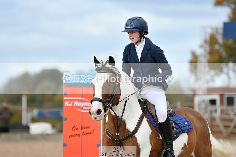 251026-110400-02234 - Cls 21+22 70cm Club and Schools