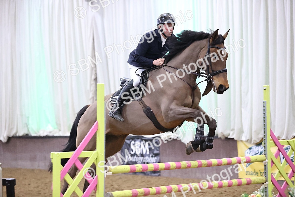 SBM_002003 - Class 10 - Senior Newcomers - 1.10m