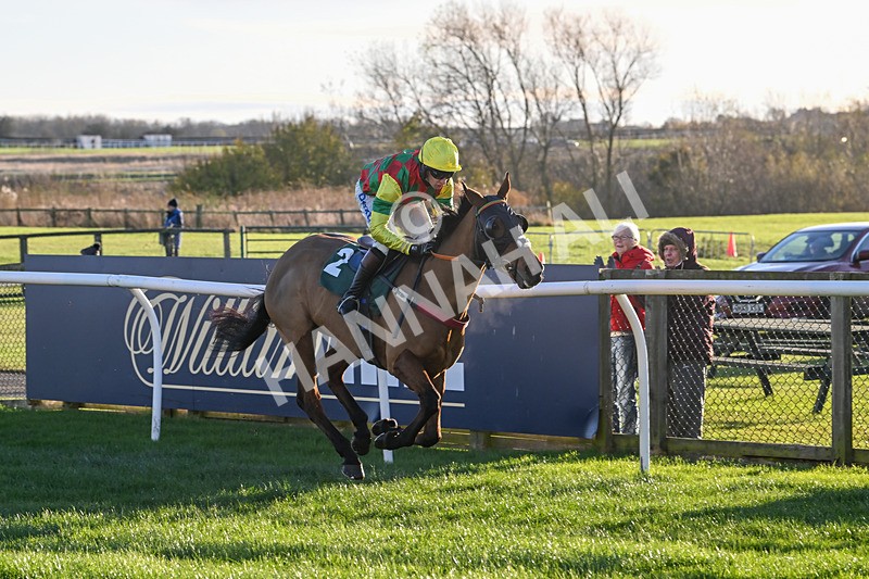 221124-Race 4-Duke Of Luckley-5161 - Race 4