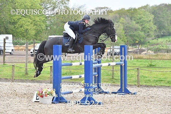 BPP_9221 - CLASS 30 SUN Senior Newcomers/ 1.10m Open