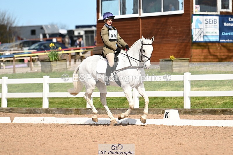 240324A-135132-03767 - Novice 27, 12.30 to 13.50