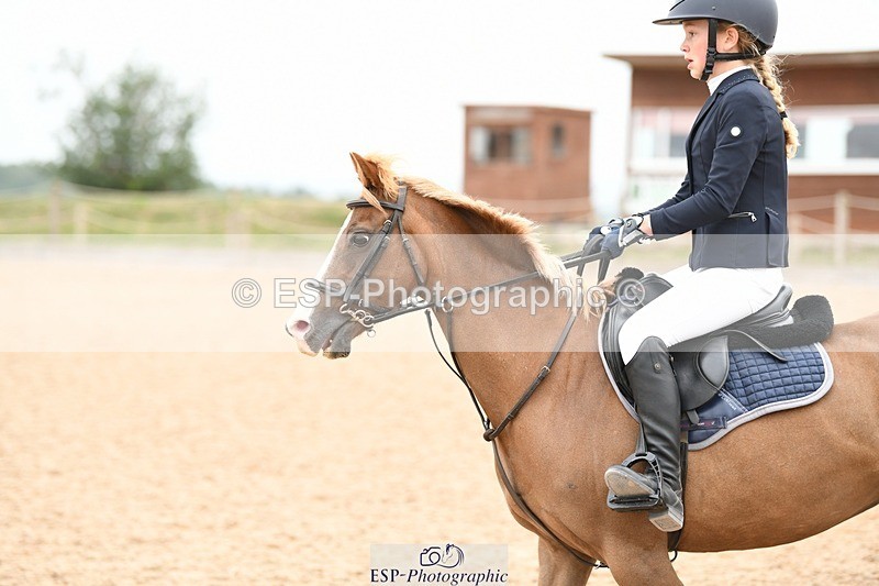 250807-105038-00368 - 80cm Round 1