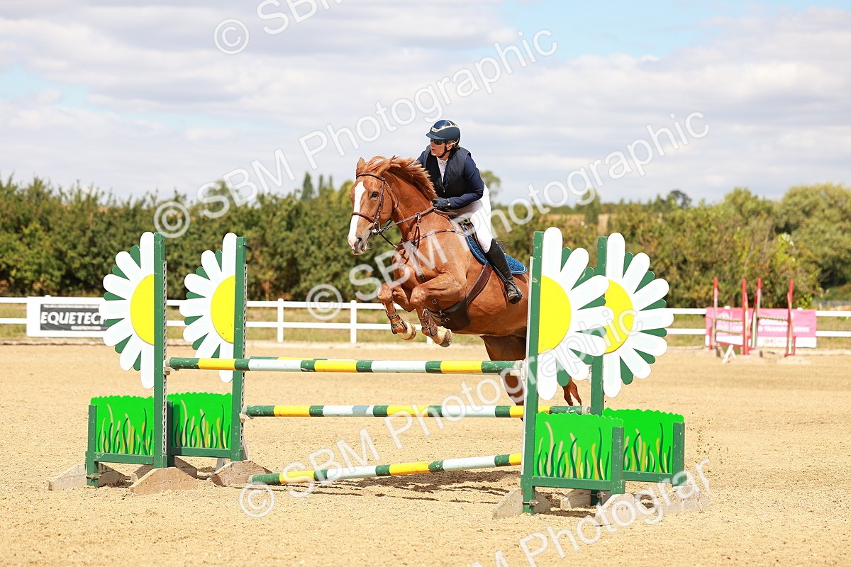SBM_006647 - Class 4 - Senior British Newcomers - 1.10m