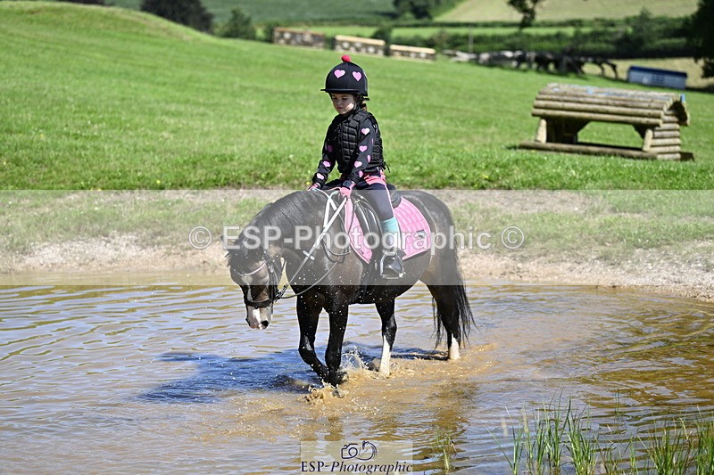 240728B-105954-00821 - Theo's Group XC