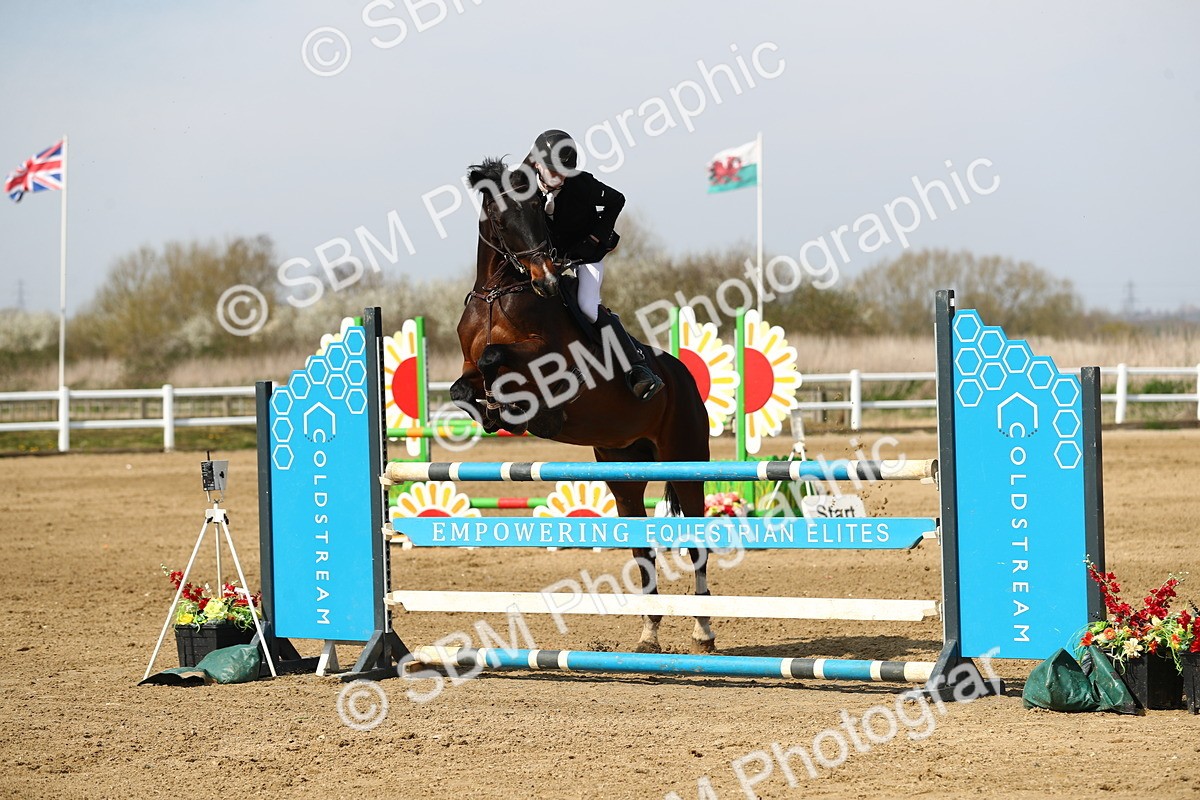 SBM_002651 - Class 10 - Senior Newcomers - 1.10m