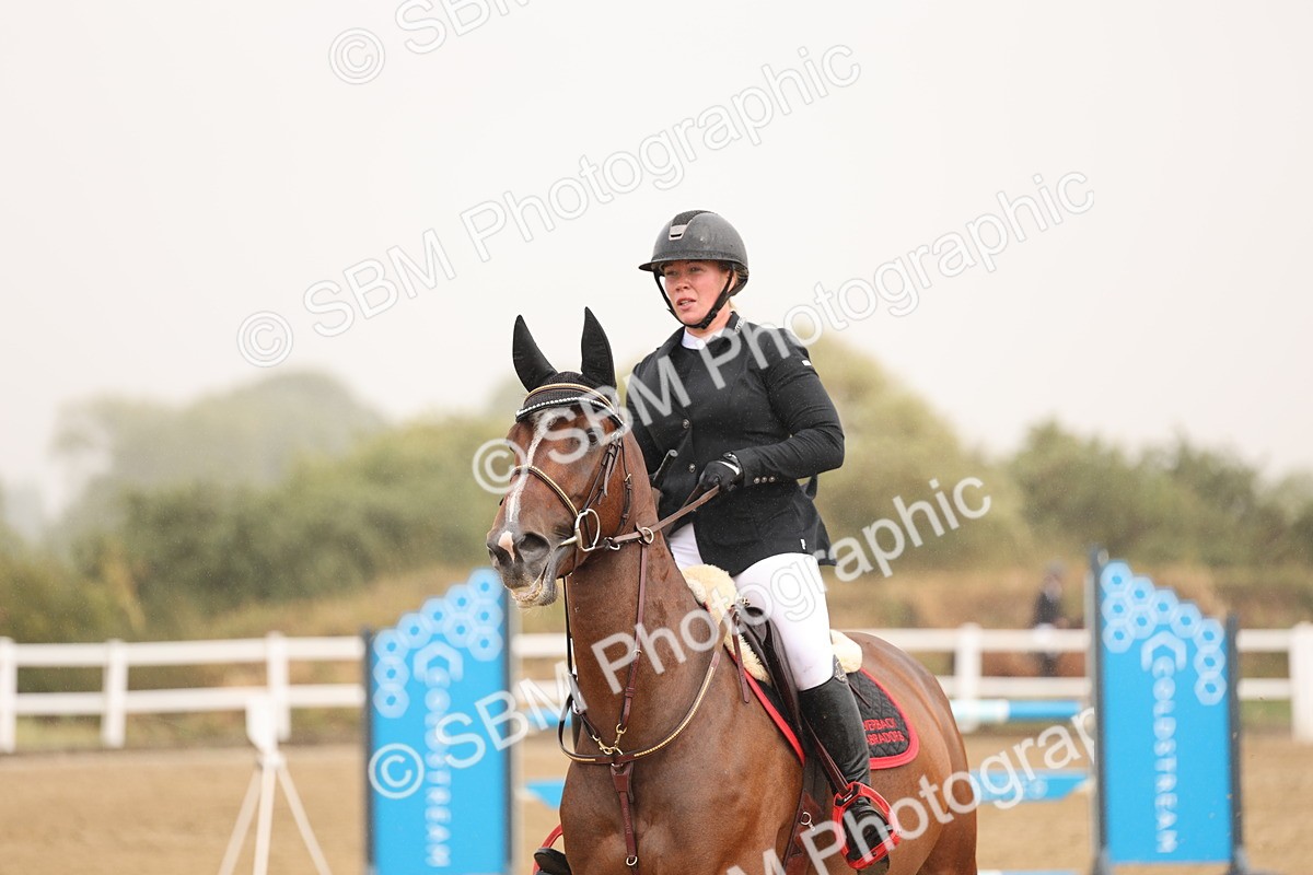 SBM_024190 - Class 6 - Senior Newcomers 1.10m