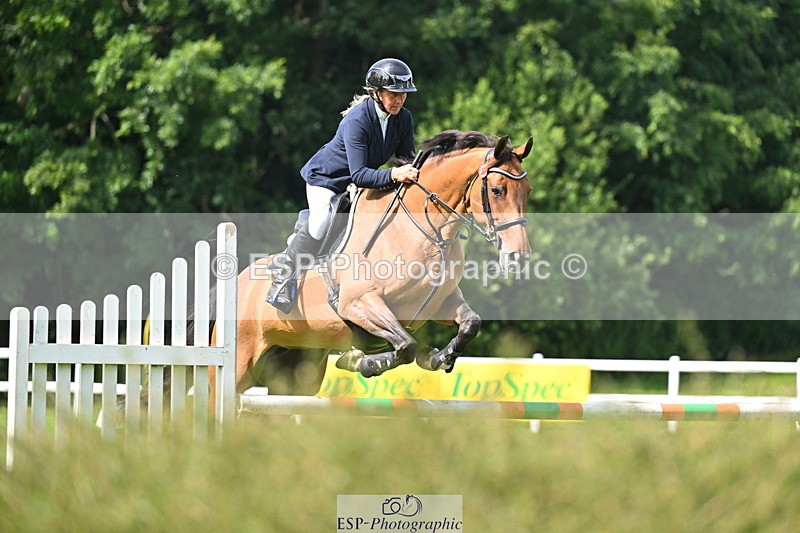 140626A-161848-00194 - Cld 46 Snr 1m 10 Grand Prix