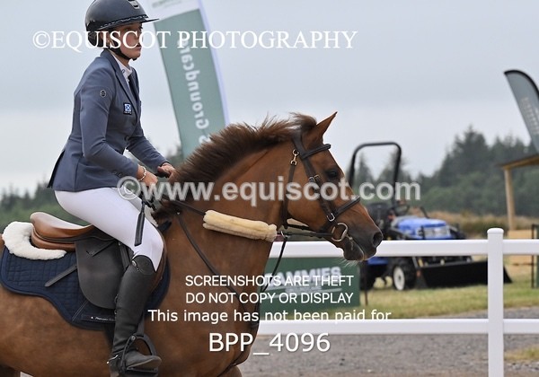 BPP_4096 - FRI CLASS 22 Junior 1.15m Open/Inc Pony 1.15m Members Cup **Viewing/Selection class for 148 Debut te