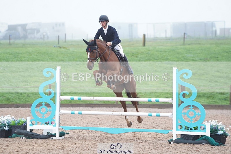 241006A-125602-06896 - Cls 20 Snr Newc & 1.10 Open