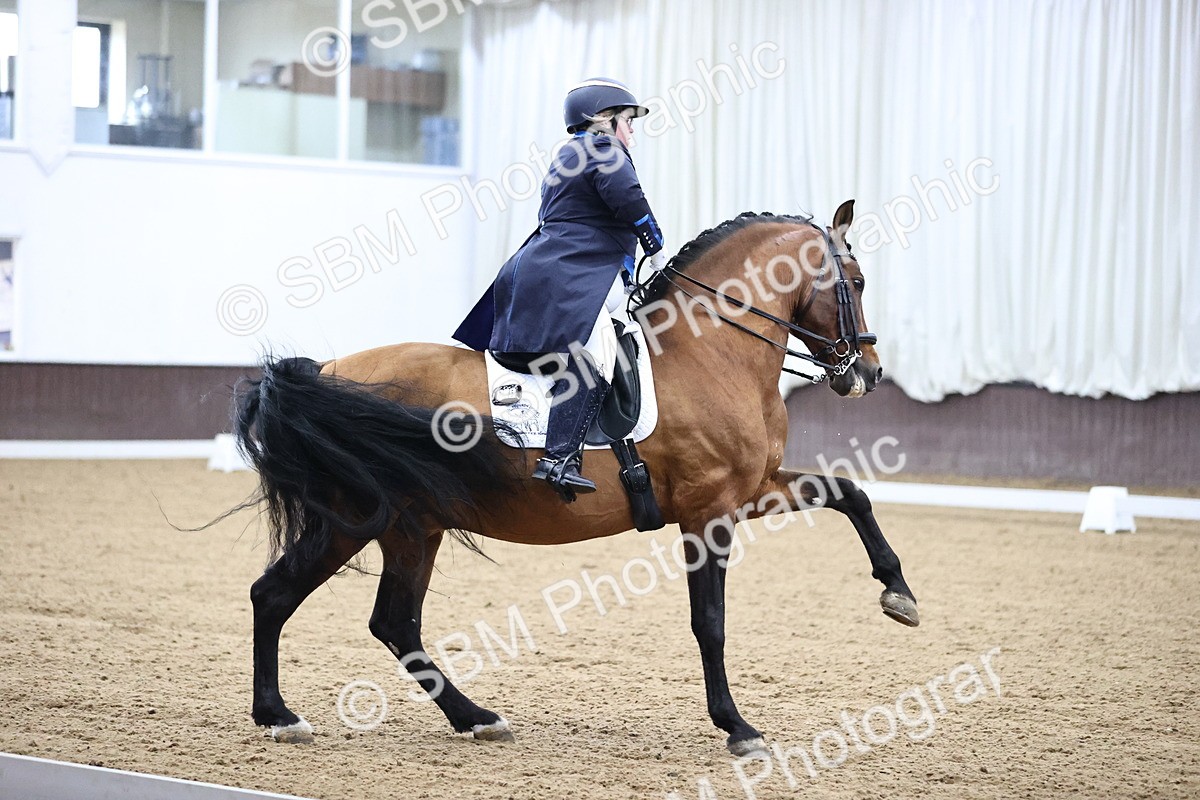 SBM_001322 - Class 21 -23 - FEI INT1-GP-Junior-Junior fsm