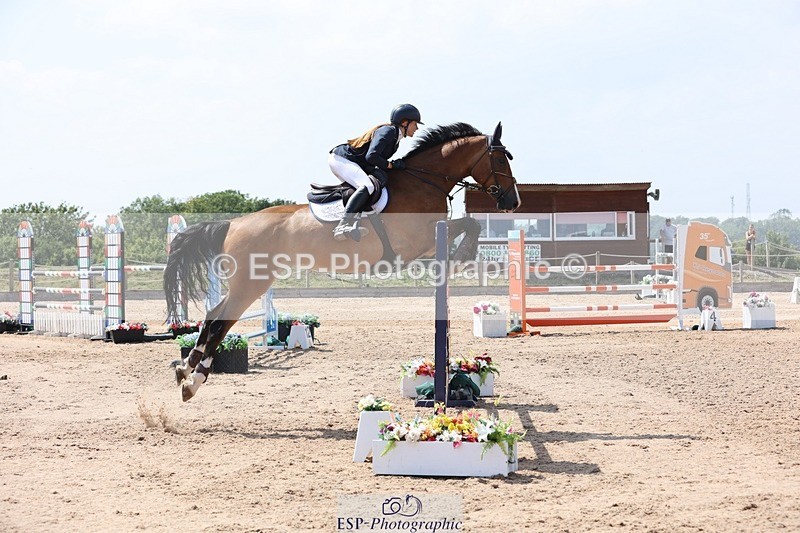 250725-144115-03400 - Cls 3 Snr Foxhunter