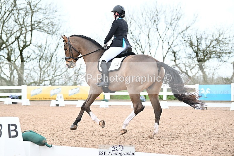 240218A-134333-07705 - 262-Amy.Hose-Enrique