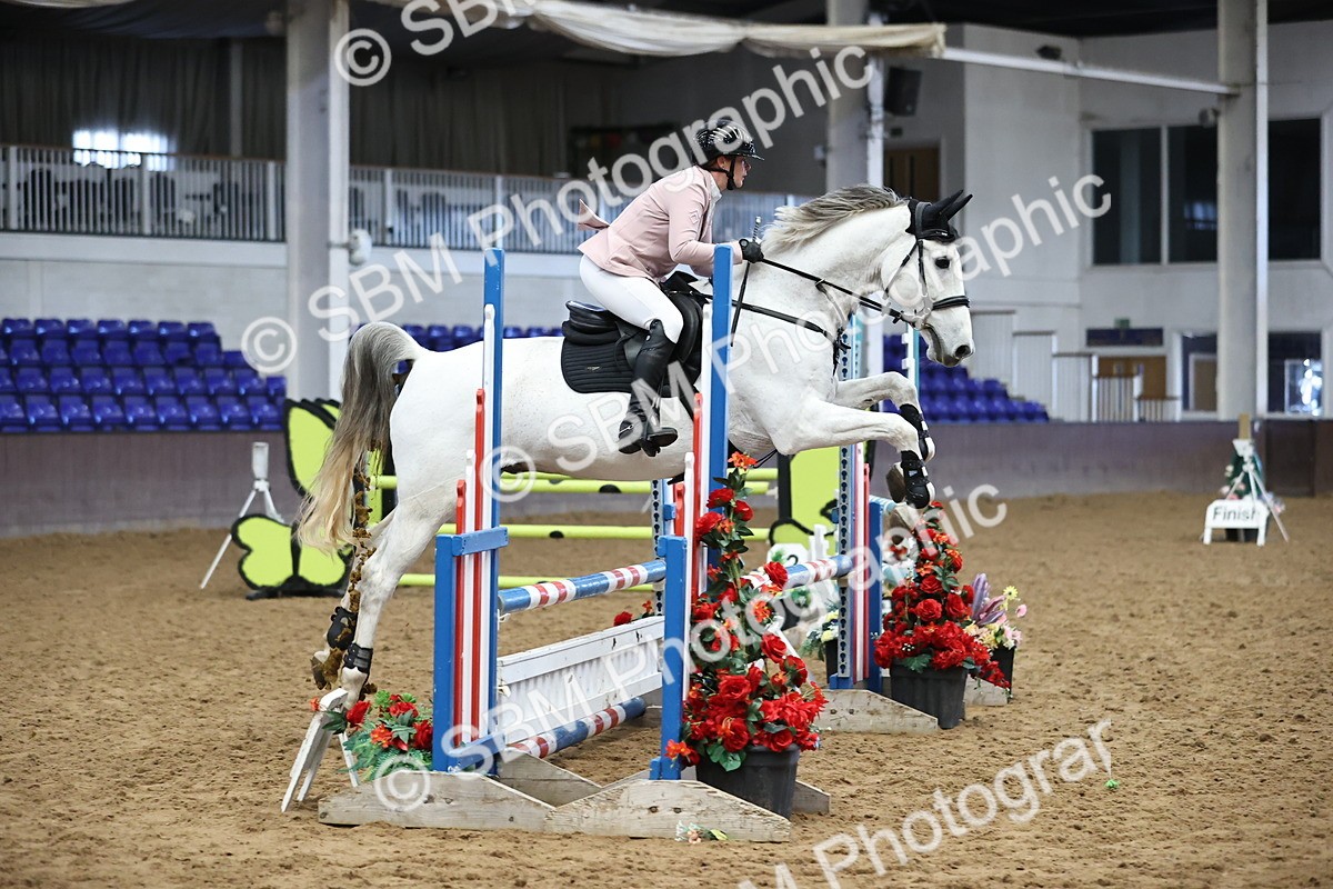 SBM_002533 - Class 9 - Senior British Novice 90cm