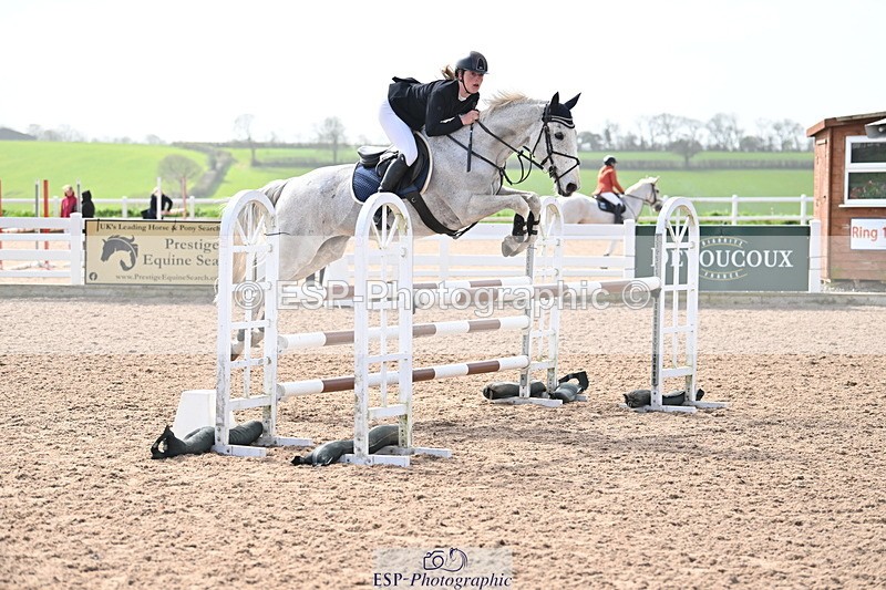 240407A-114542-05189 - Cls 27 Chard 1.05m & 1.10m Grand Prix