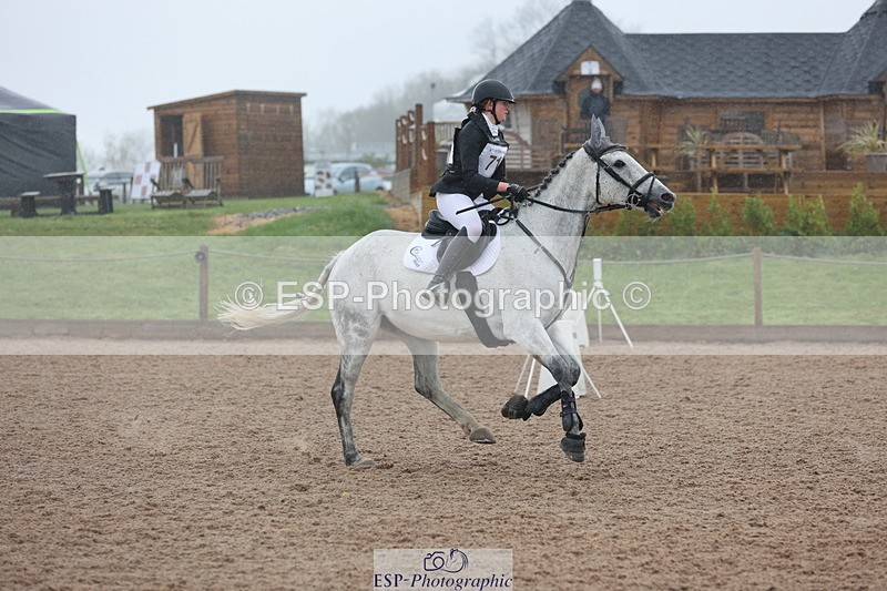 250418-112844-01664 - 071-Caitlyn.Faull-PENNINEVIEW.SUMMER