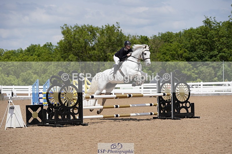 230528A-125816-07187 - Cls 33 95cm Amateur Quali