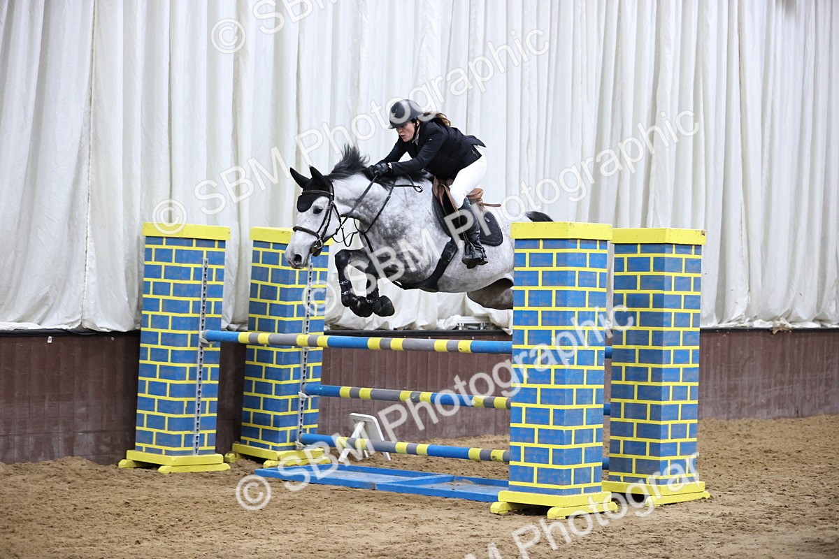 SBM_002041 - Class 4 - Senior Newcomers - 1.10m Open