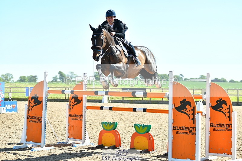 230526A-152527-02675 - Cls 6 National 1.40m Open