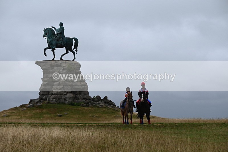 DSC_0070 - Time at Statue 09:51 to 10:54