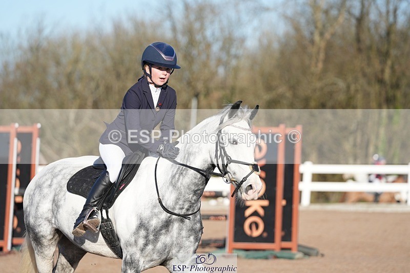 251130-112648-01074 - Cls 5 Pony Discovery & 90cm Open