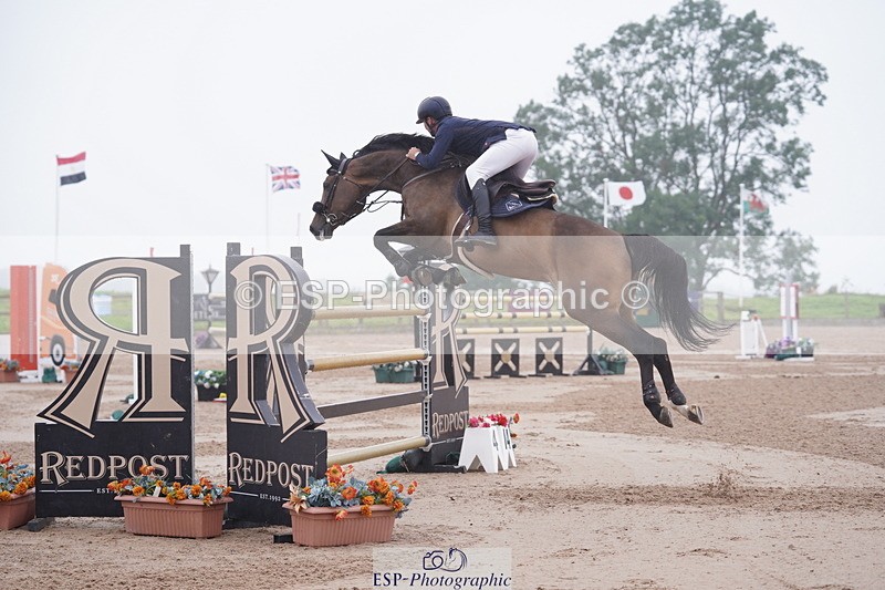 240720A-105342-14192 - Cls 3, 3 Star Small Tour 1.40m