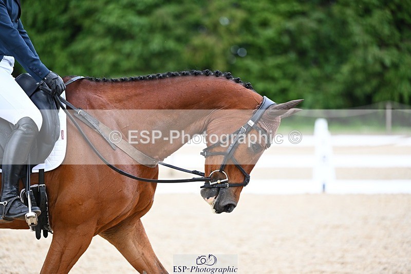 240524-142722-10267 - 531-KUNO_SMH-Isabel_White