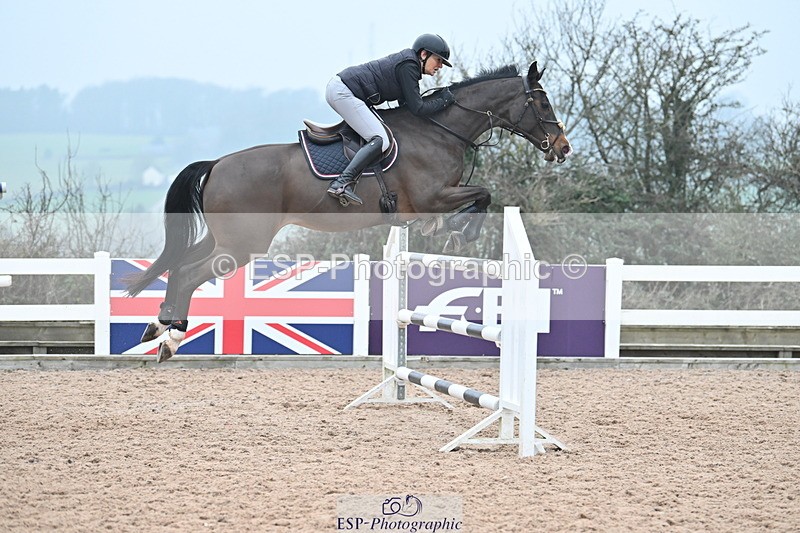 240113A-143104-02373 - Cls 13 Foxhunter and 1.20m Open