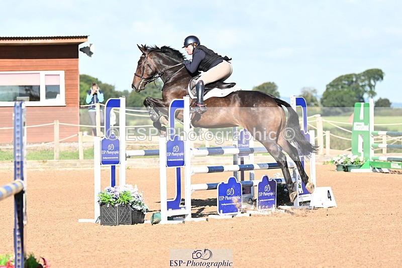 240912A-093008-00161 - Cls 1 Snr 1.05m & 1.10m Open