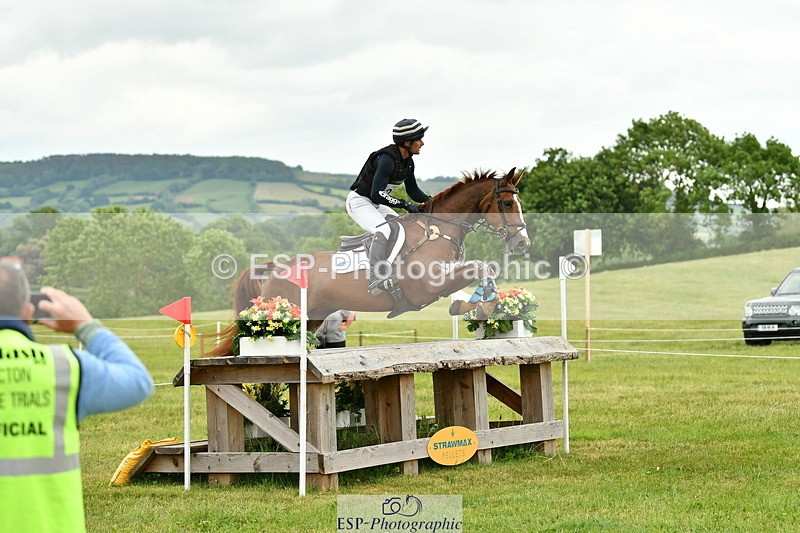 250524A-155840-14293 - C-254-Alexander.Bragg-SHANNONDALE.ARVA