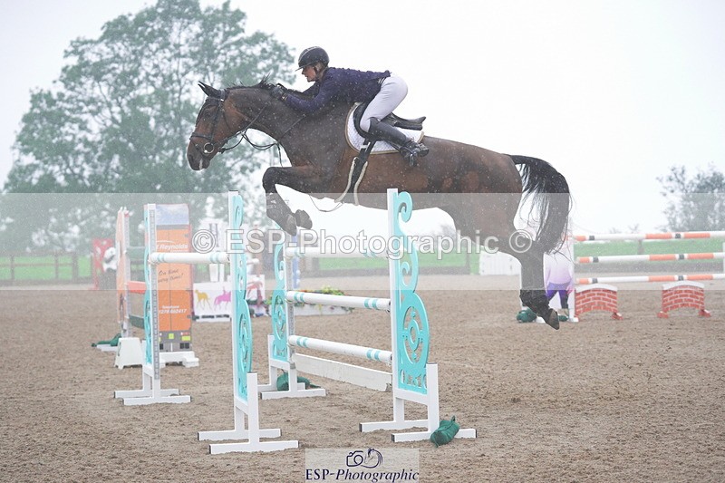 231017A-110710-06645 - Cls 26 Chard Equ Grand Prix