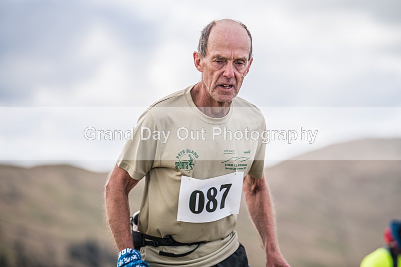 Jeffrerys Mount-262 - Jeffrey's Mount Figure of Eight Fell Race, Sunday 13th April 2025