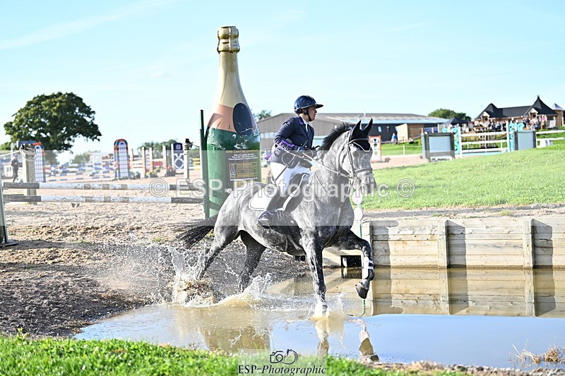 240913A-173043-05657 - Cls 19 Snr 1m Open Speed Derby