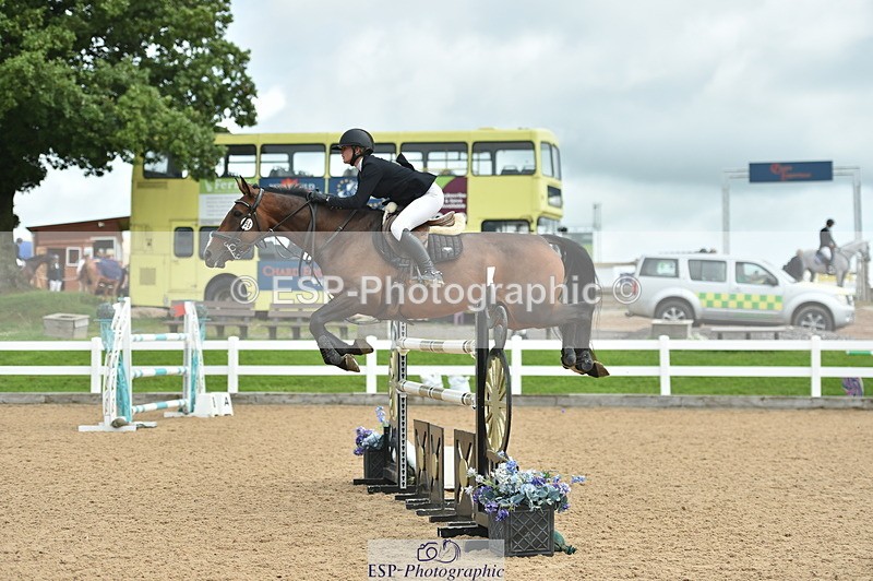 230723A-130942-12007 - Cls 24, 1 Star Gold 1.30m