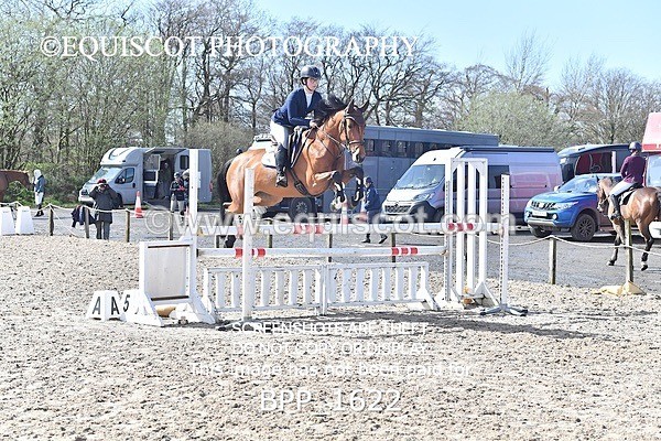 BPP_1622 - CLASS 8 Senior Newcomers/ 1.10m Open