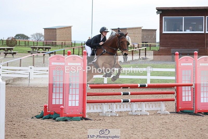 241101A-084638-00397 - FRI Cls 2 British Novice and 90cm Open