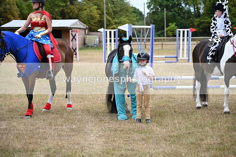 WJ6_9095 - Class 11 Fancy Dress