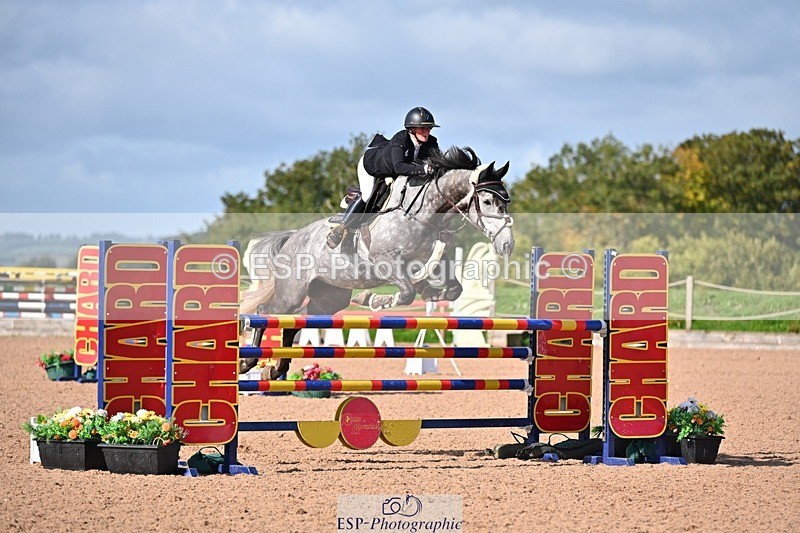 250912-103635-03936 - Cls 15 Snr Foxhunter