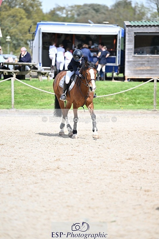 240413-121559-00905 - Cls 5+6 80cm Start to 1pm