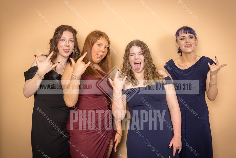 R5L1_2650 - Thurso high school 2025 - Senior prom