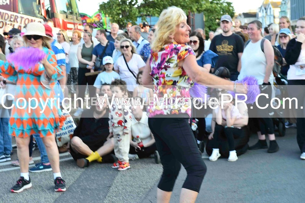 SH4_3638 - Carnival Procession.