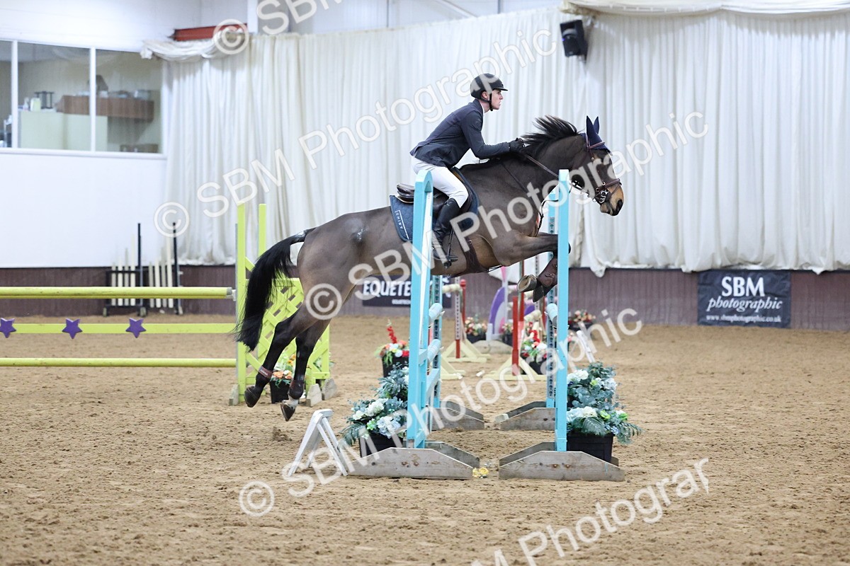 SBM_006517 - Class 23 - Senior Newcomers - 1.10m Open